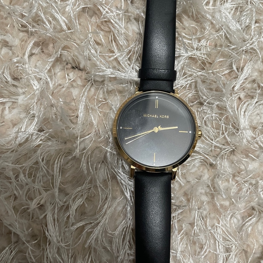 MK watch